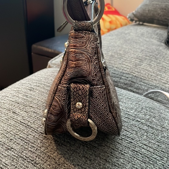 Vintage Guess purse handbag one strap one zipper - Picture 5 of 7